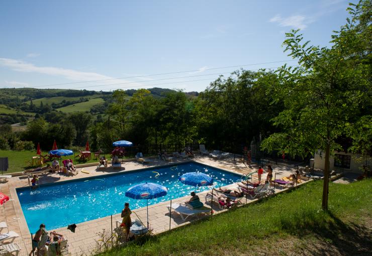 swimming pool at camping du bourdieu