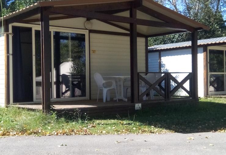 chalet premier au camping la bastide à Mazères