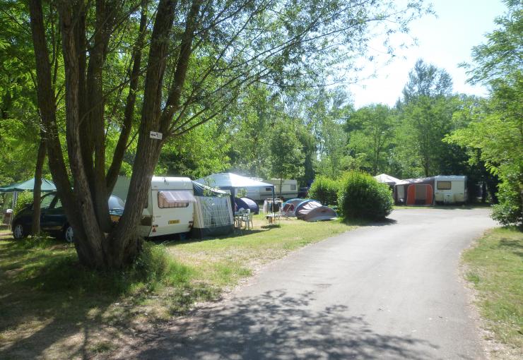 pitch at camping la bastide