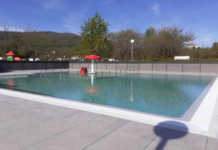 piscine au camping du lac