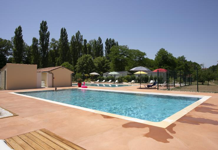 piscine du camping la bastide à Mazères