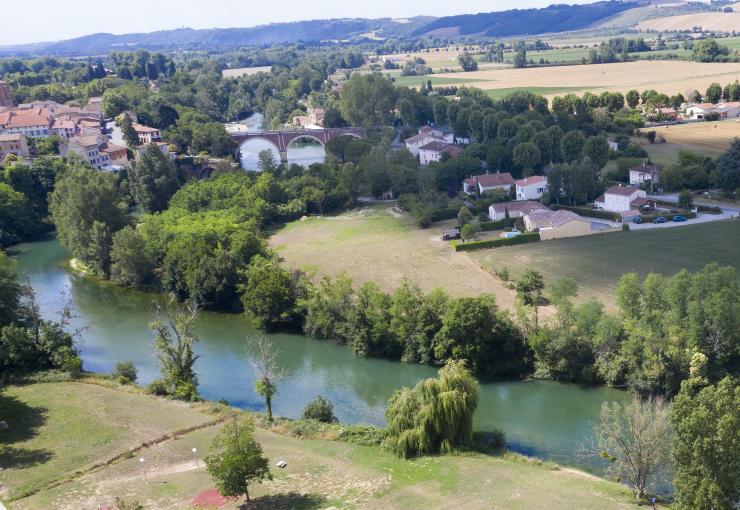 vue aérienne sur rivière